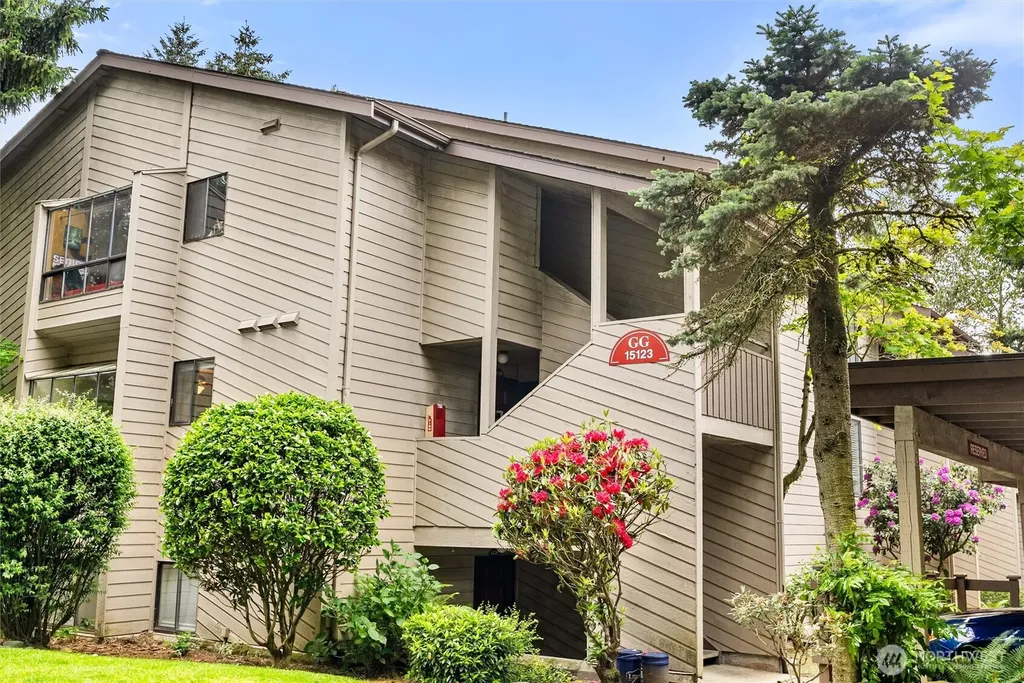 15123 Sunwood Boulevard Tukwila WA 98188