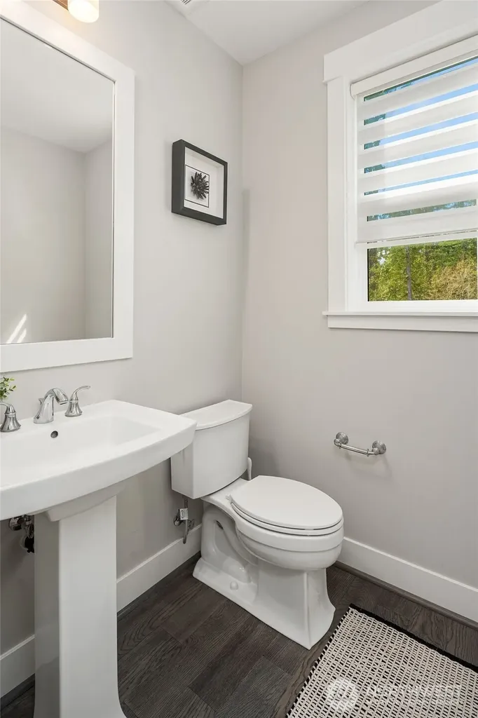 23908 NE 15th Way Sammamish WA 98074