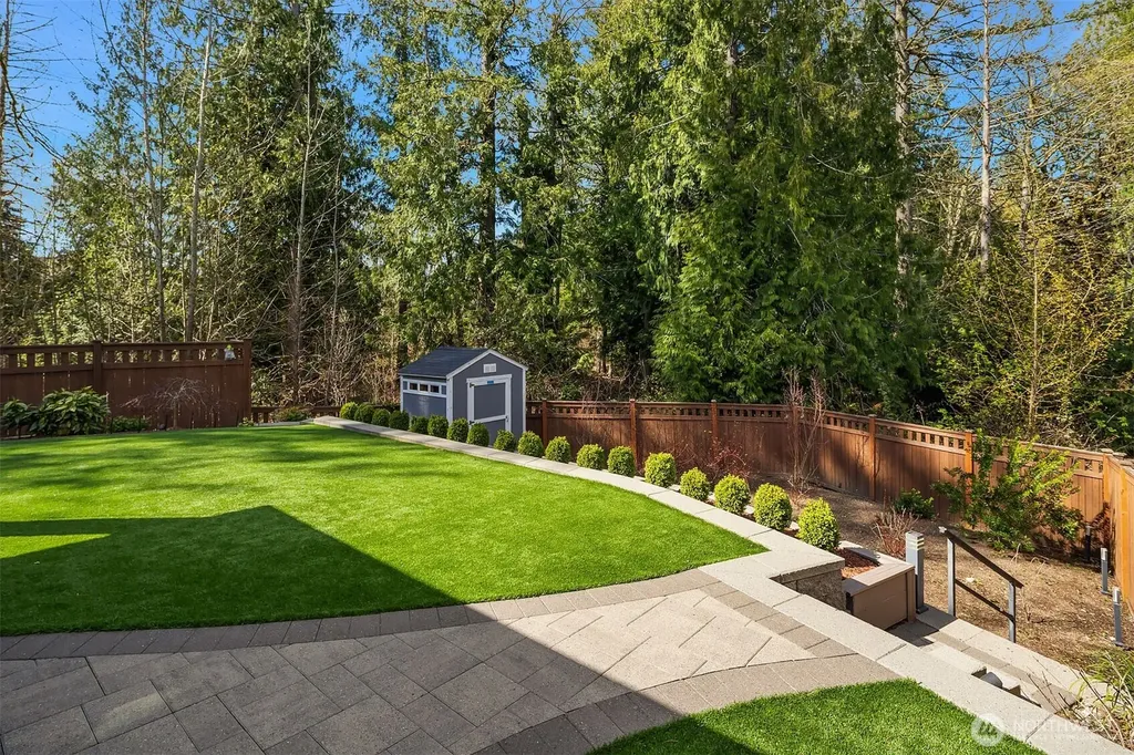 23908 NE 15th Way Sammamish WA 98074