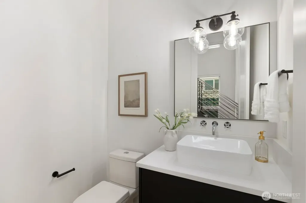 6233 Carleton Avenue S Seattle WA 98108