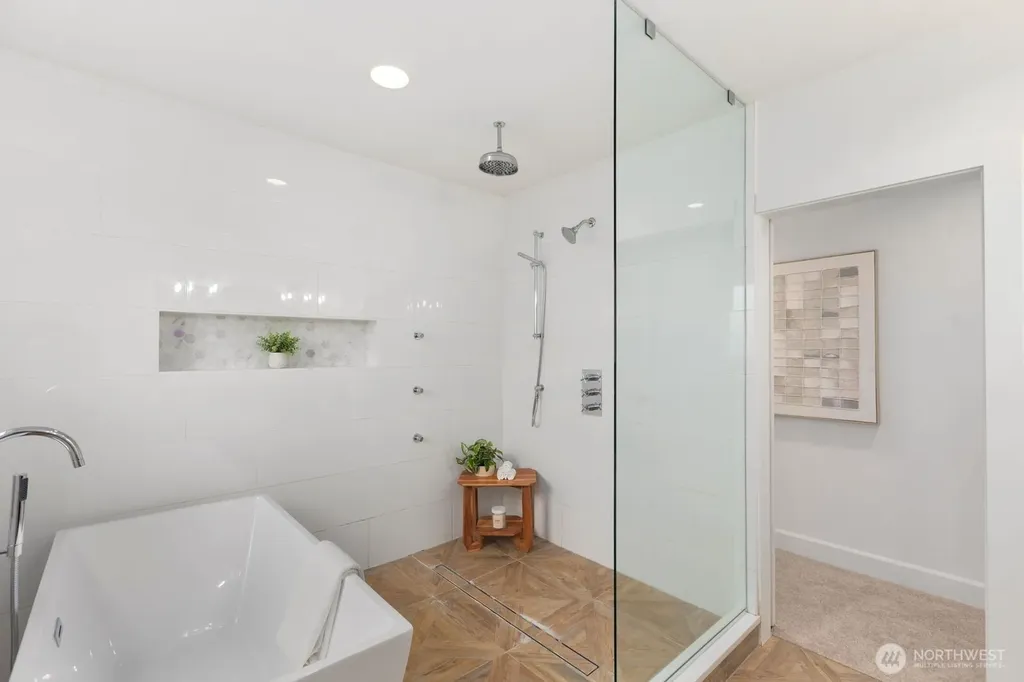 6233 Carleton Avenue S Seattle WA 98108