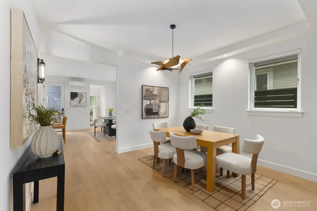 6233 Carleton Avenue S Seattle WA 98108