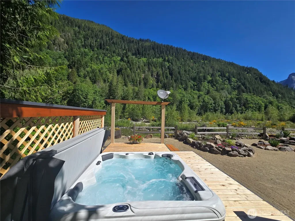 51531 Skyco Drive Index WA 98256