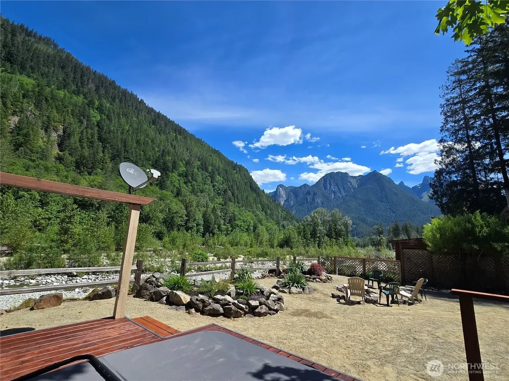 51531 Skyco Drive Index WA 98256