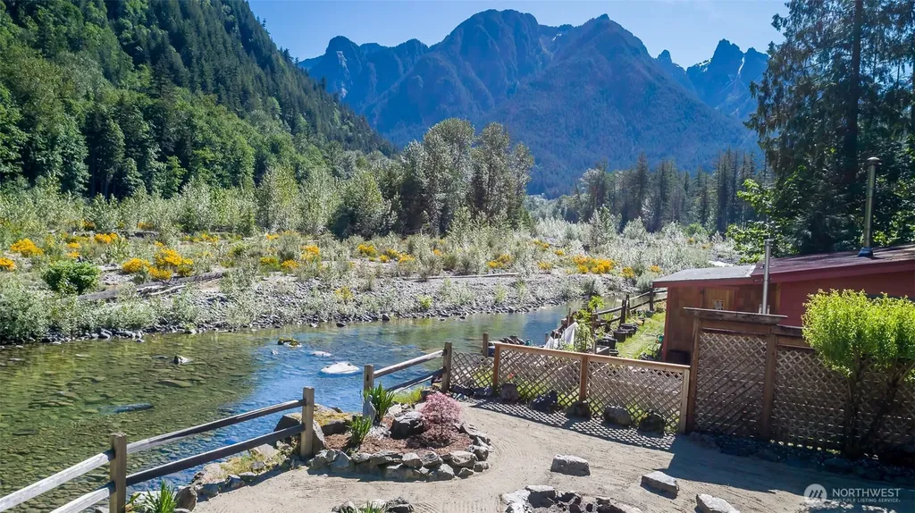 51531 Skyco Drive Index WA 98256