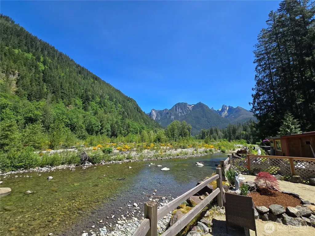 51531 Skyco Drive Index WA 98256
