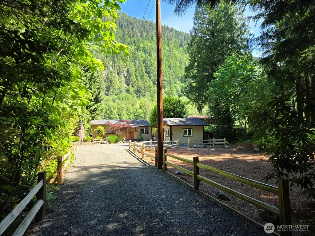 51531 Skyco Drive Index WA 98256