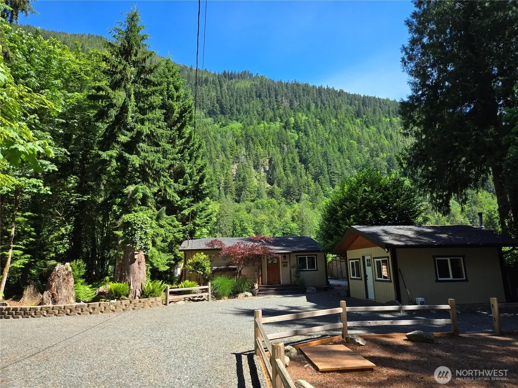 51531 Skyco Drive Index WA 98256