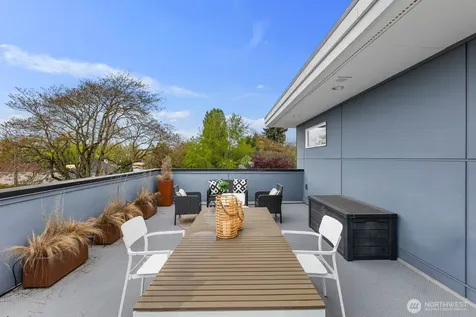 6233 Carleton Avenue S Seattle WA 98108