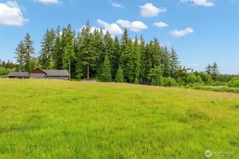 255 Twin Peak Drive Castle Rock WA 98611