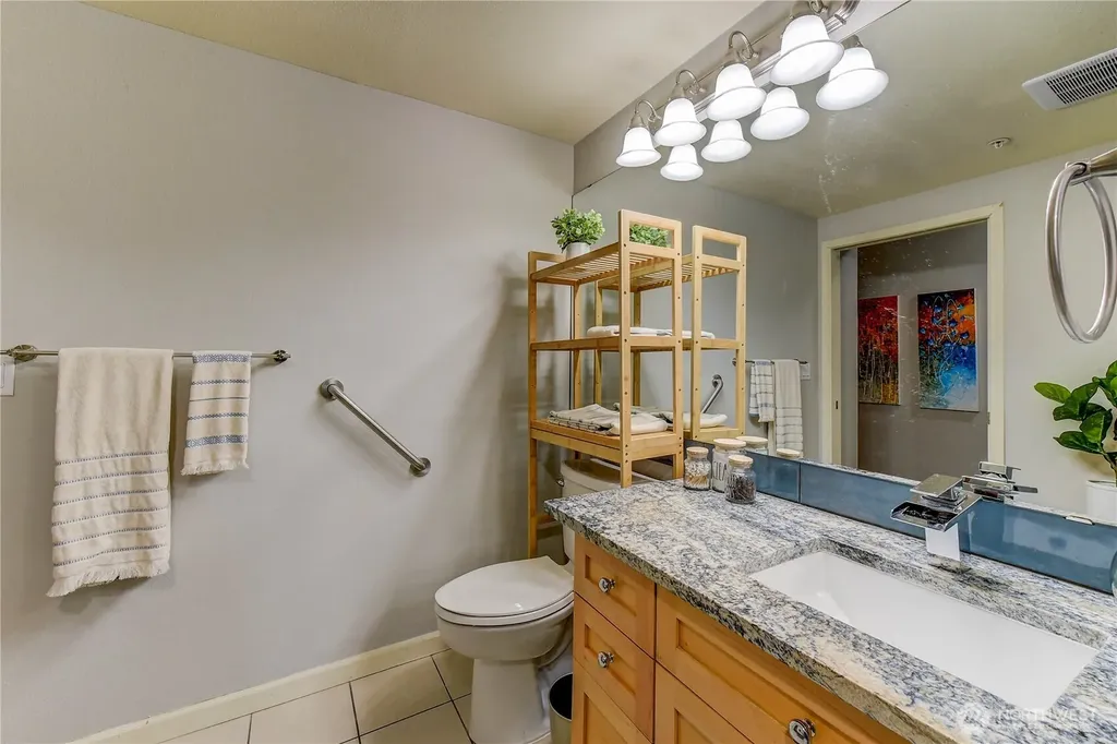 1525 NW 57th Street Seattle WA 98107