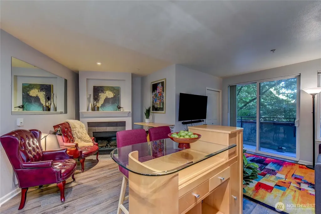1525 NW 57th Street Seattle WA 98107