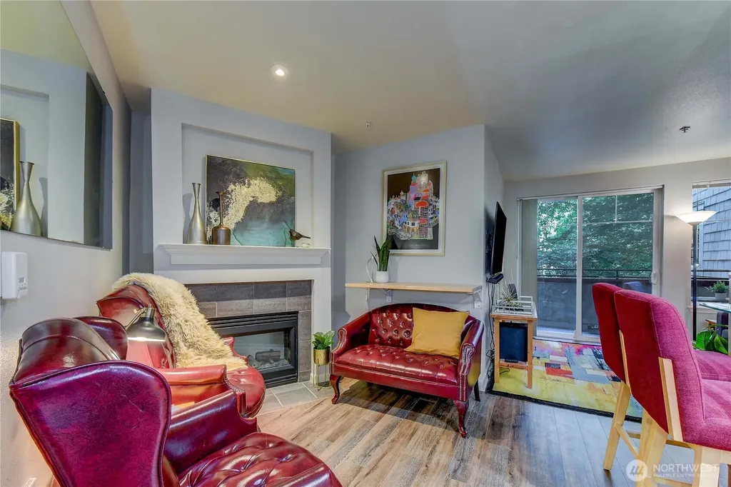1525 NW 57th Street Seattle WA 98107