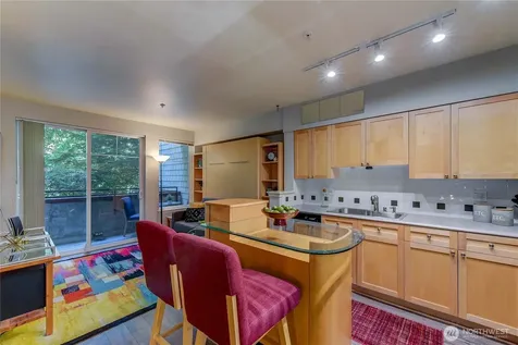 1525 NW 57th Street Seattle WA 98107