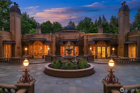 14523 172nd Avenue NE Woodinville WA 98072