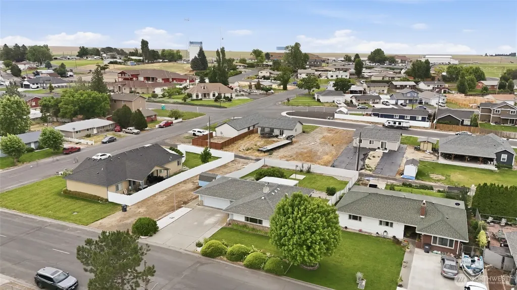 209 W 5th Street Warden WA 98857