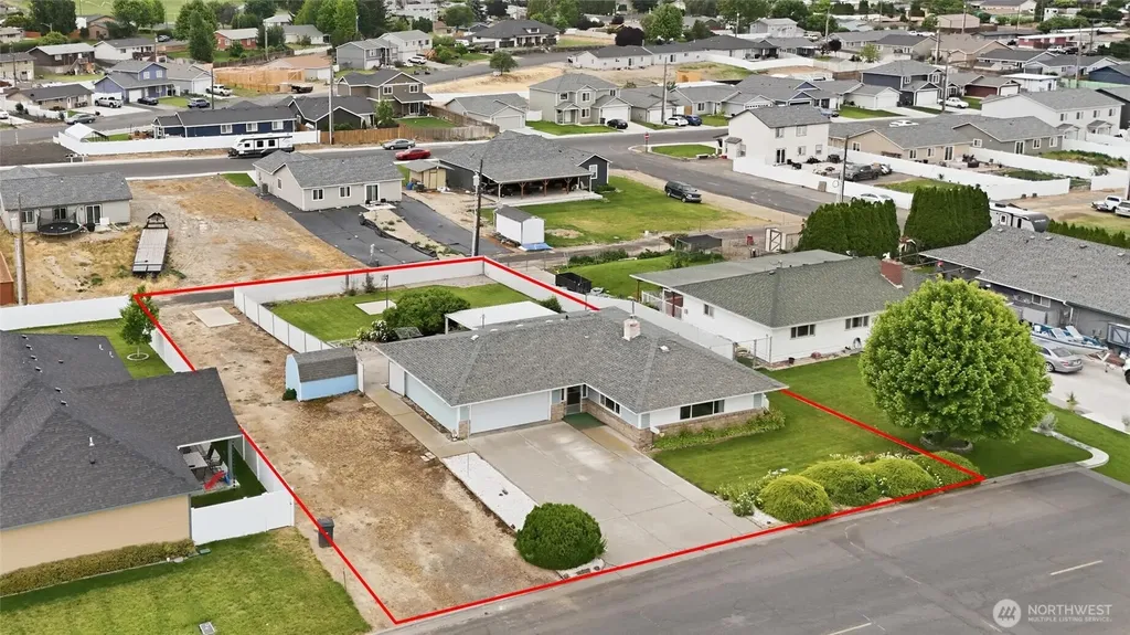 209 W 5th Street Warden WA 98857