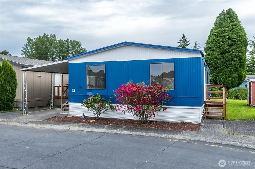4400 Ocean Beach Highway Longview WA 98632