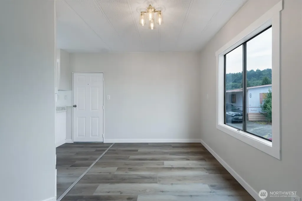 4400 Ocean Beach Highway Longview WA 98632