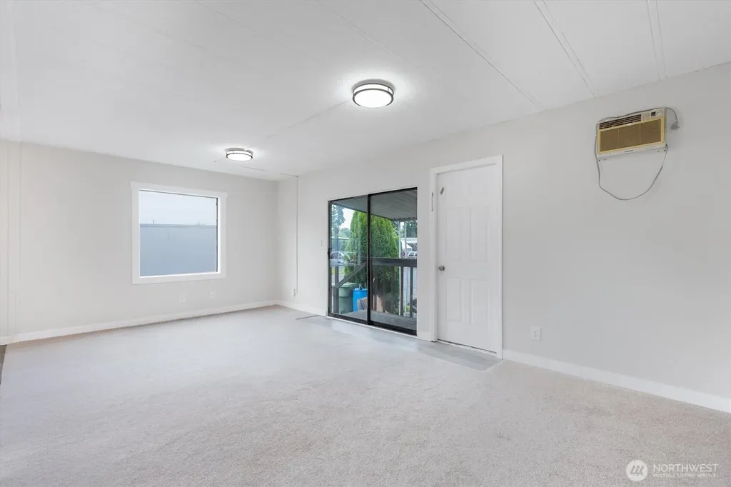 4400 Ocean Beach Highway Longview WA 98632