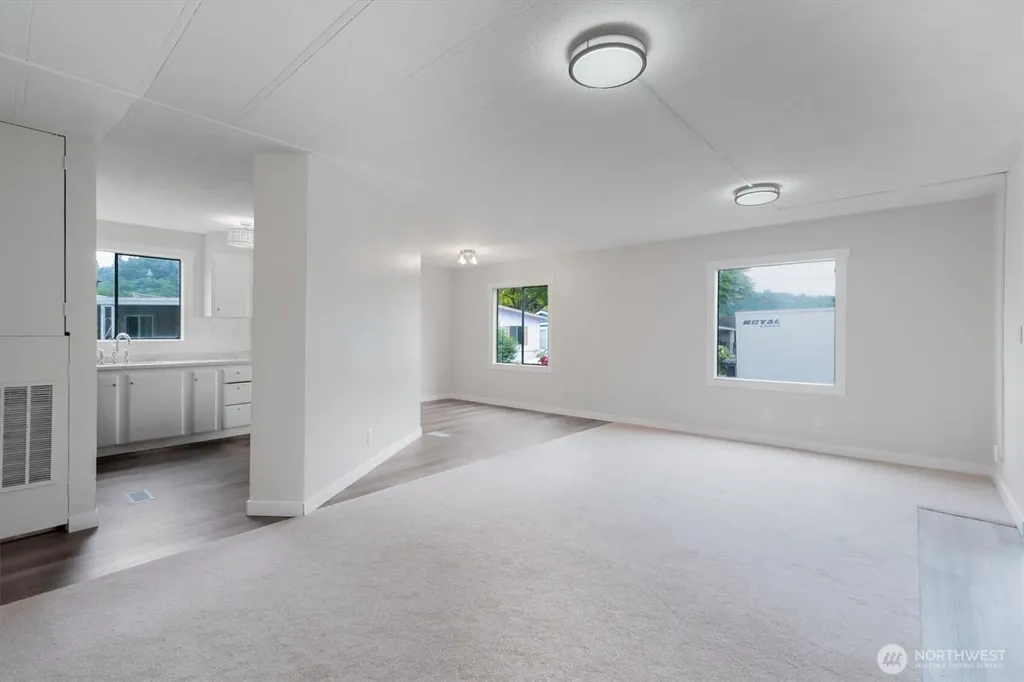 4400 Ocean Beach Highway Longview WA 98632
