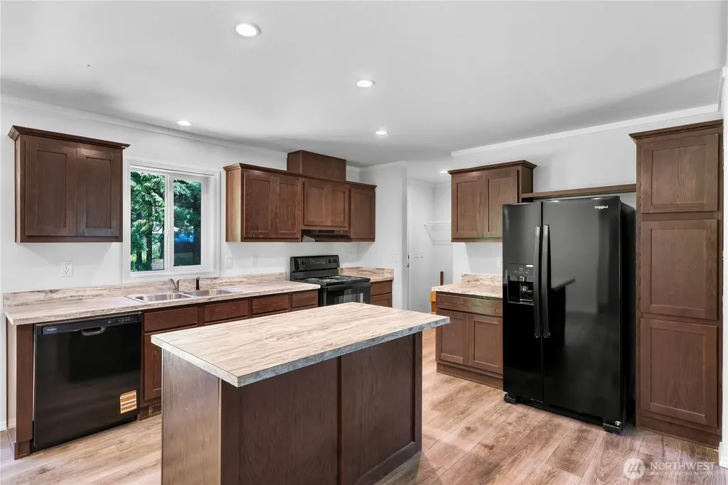 7944 Carson Road Blaine WA 98230