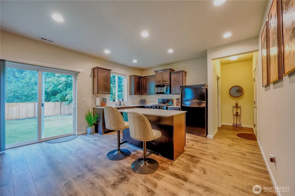 7129 Munn Lake Drive SE Tumwater WA 98501