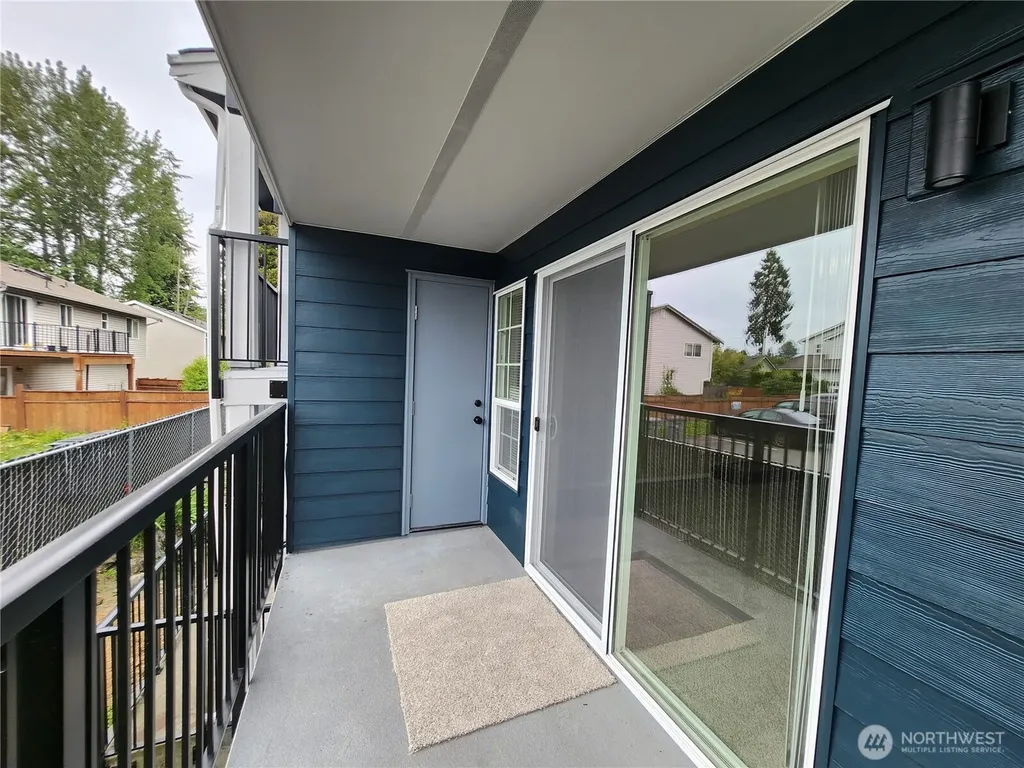 215 100th Street SW Everett WA 98204