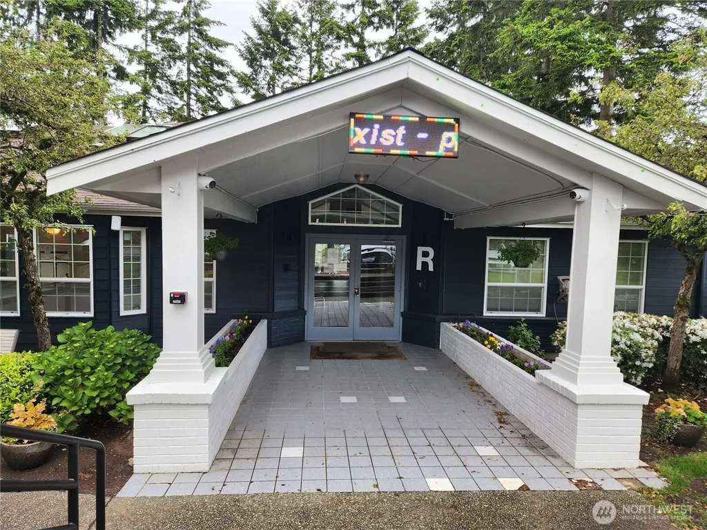 215 100th Street SW Everett WA 98204