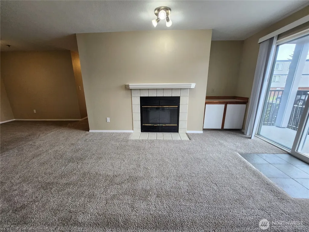 215 100th Street SW Everett WA 98204