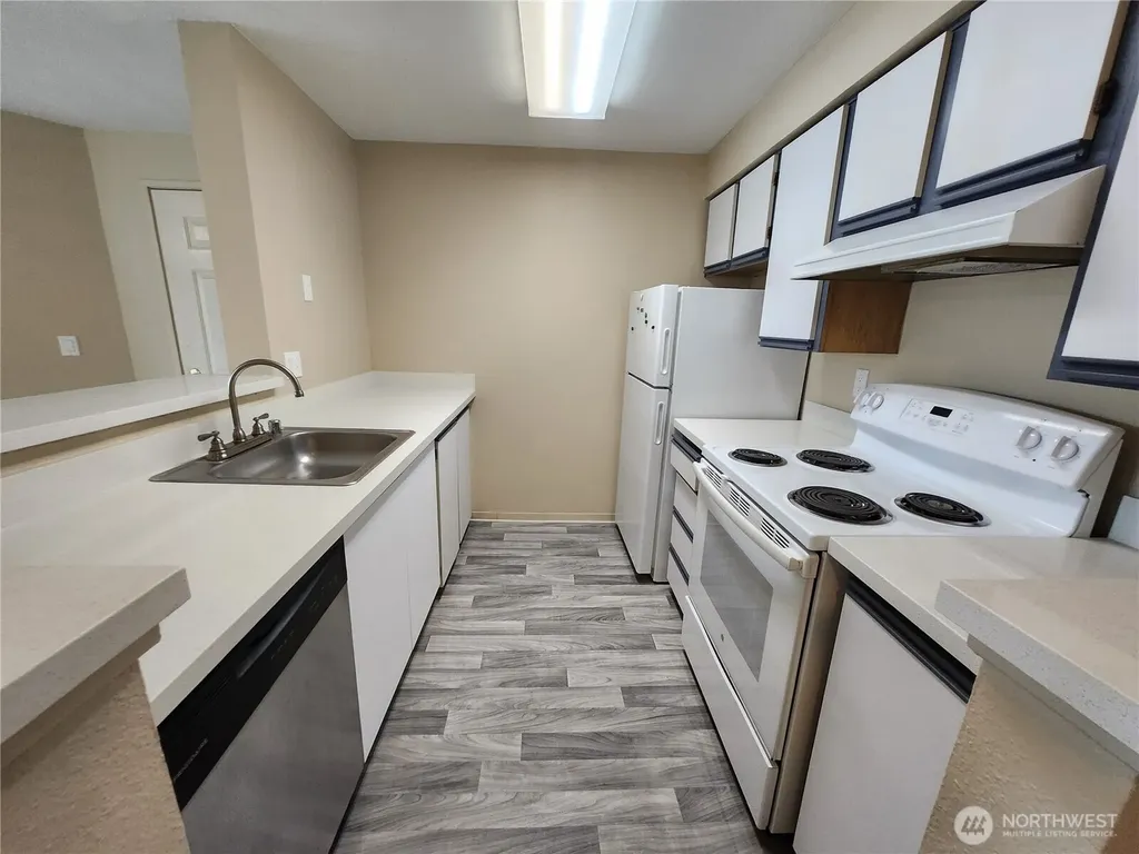 215 100th Street SW Everett WA 98204
