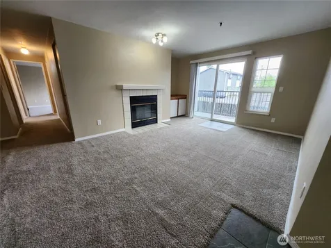 215 100th Street SW Everett WA 98204