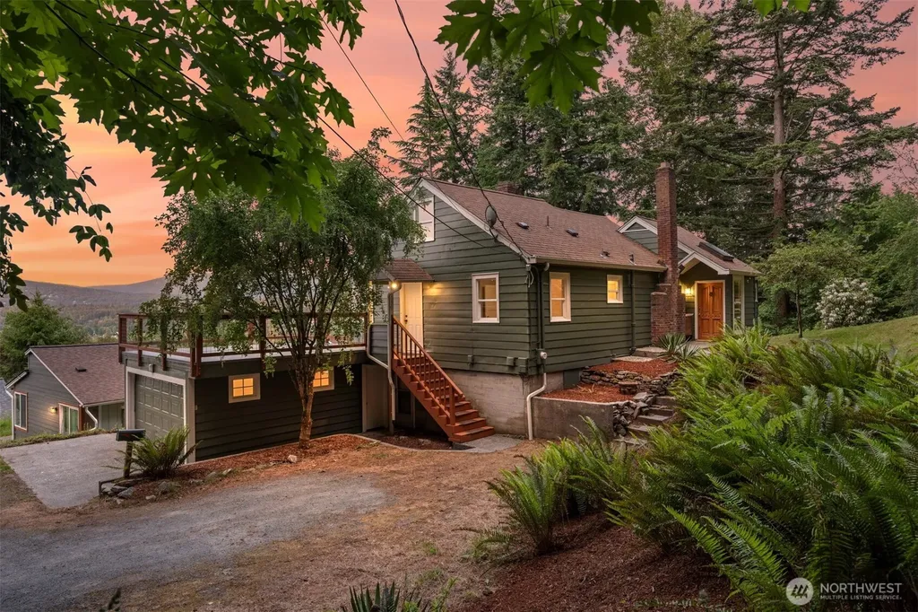 809 Liberty Street Bellingham WA 98225