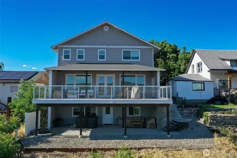 534 Dewberry Avenue E Omak WA 98841