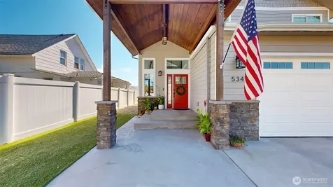 534 Dewberry Avenue E Omak WA 98841