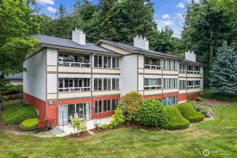 23403 Lakeview Drive Mountlake Terrace WA 98043