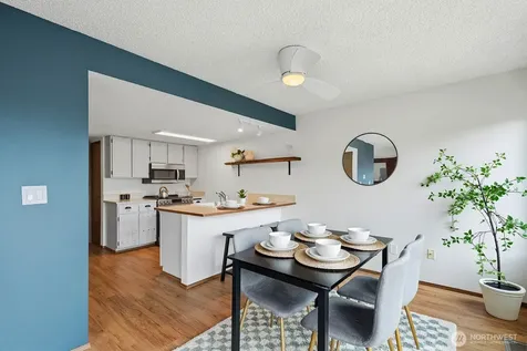 23403 Lakeview Drive Mountlake Terrace WA 98043