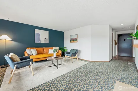 23403 Lakeview Drive Mountlake Terrace WA 98043