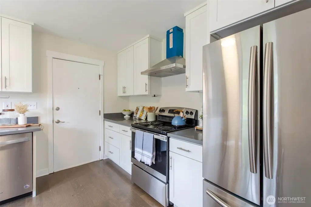 1420 S 129th Street Burien WA 98168