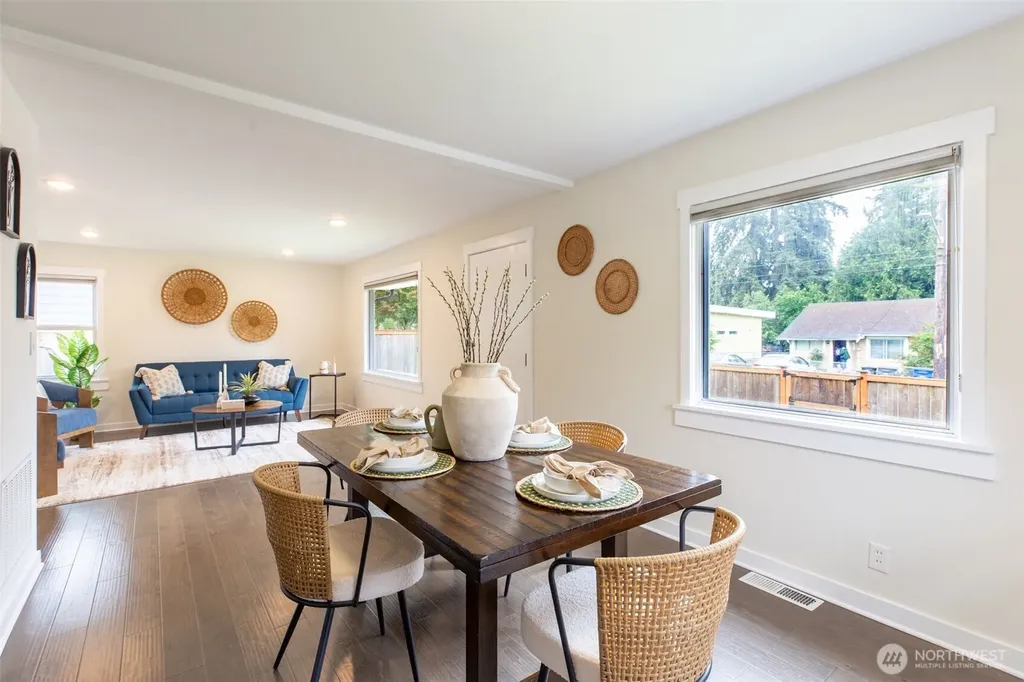 1420 S 129th Street Burien WA 98168