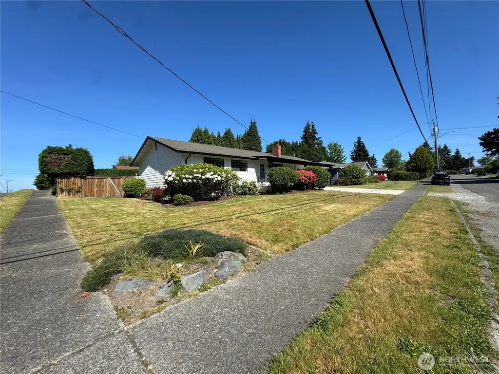 1502 N James Street Tacoma WA 98406