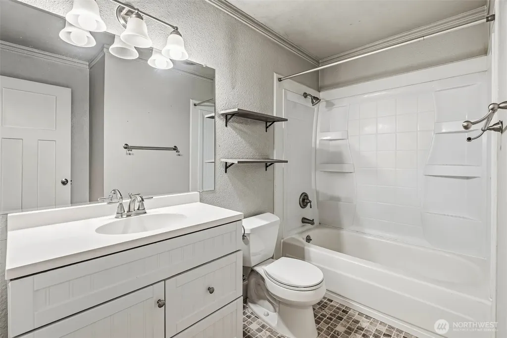 109 Rollingwood Drive Kelso WA 98626
