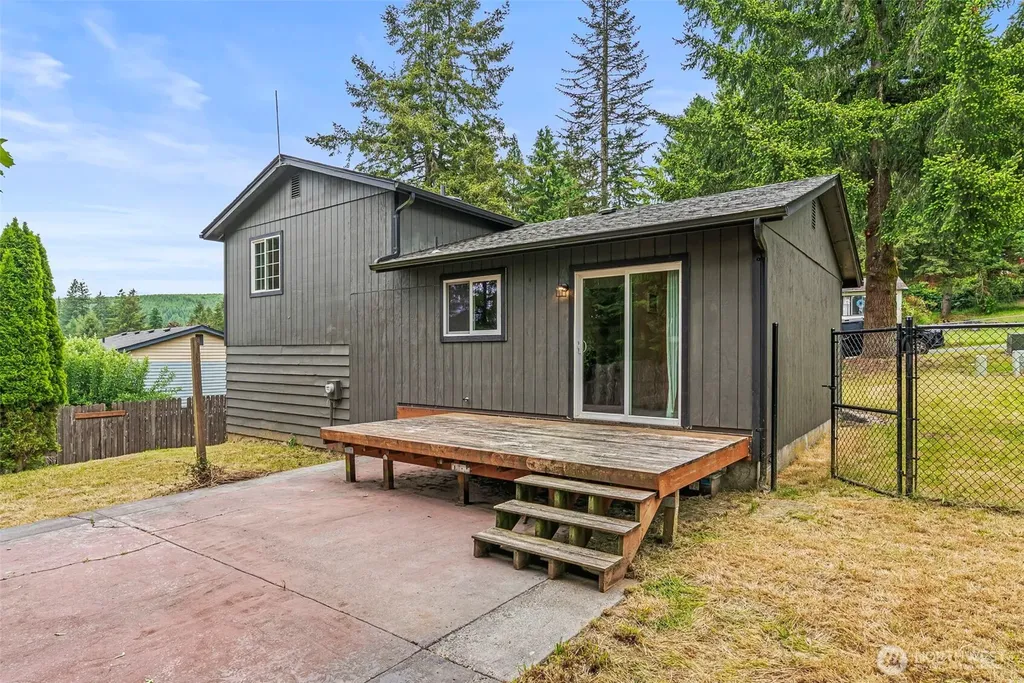109 Rollingwood Drive Kelso WA 98626