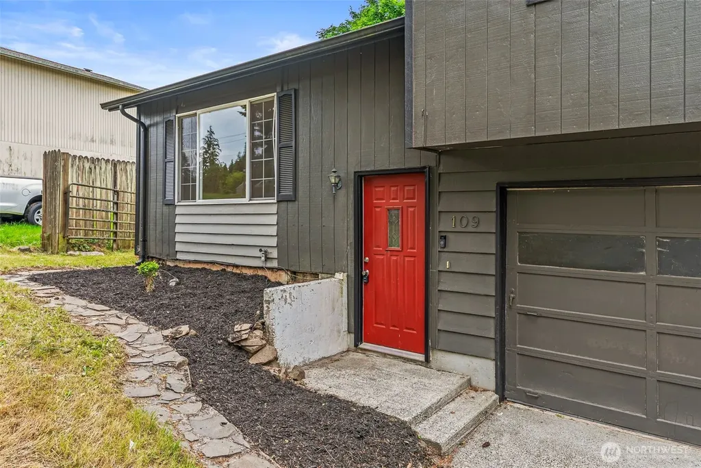 109 Rollingwood Drive Kelso WA 98626