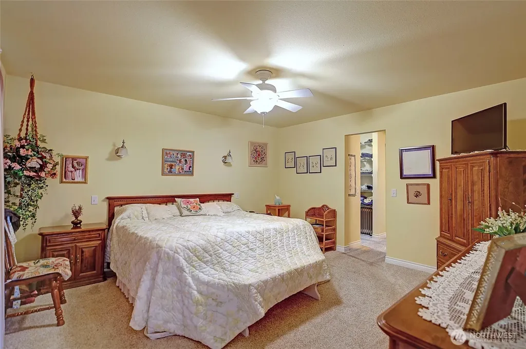 237 Heather Drive Camano Island WA 98282