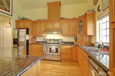 237 Heather Drive Camano Island WA 98282