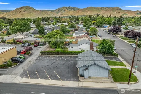 710 N Miller Street Wenatchee WA 98801