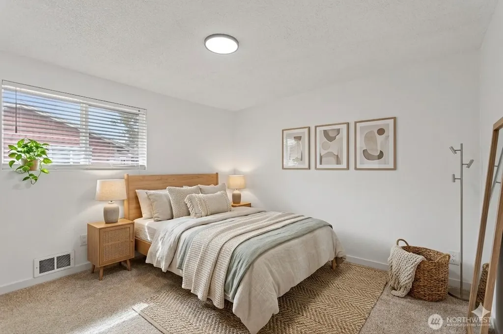 9719 5th Street NE Lake Stevens WA 98258