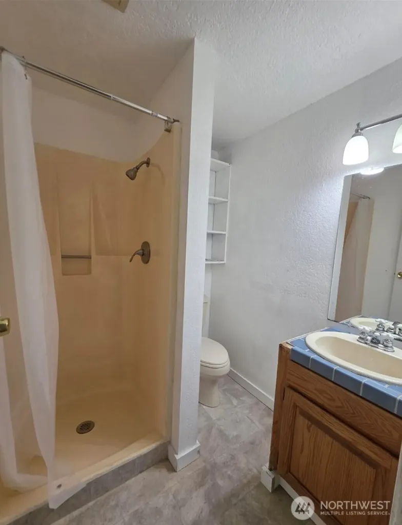 4340 Hamilton Drive Oak Harbor WA 98277