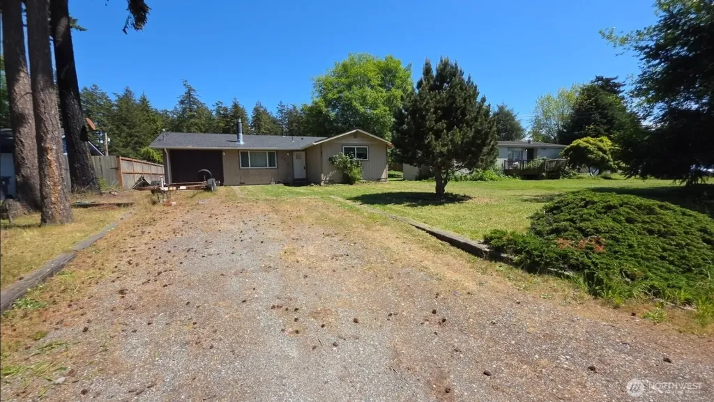 4340 Hamilton Drive Oak Harbor WA 98277